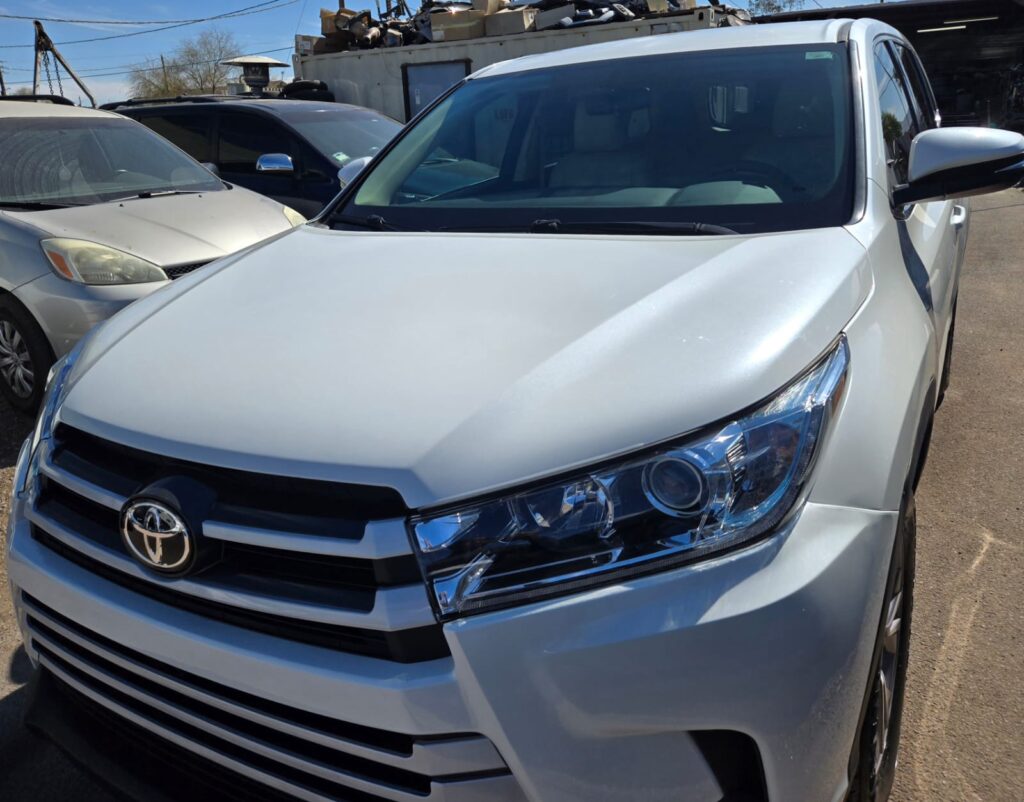 2016 toyota highlander-1