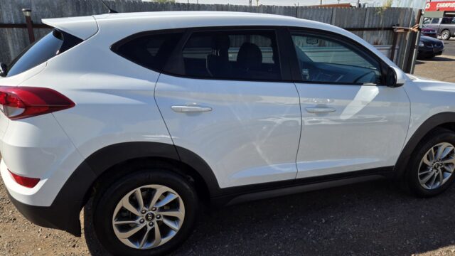 2018 Hyundai Tucson-2