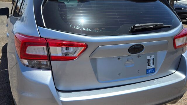 2019 Subaru impreza with 85123 miles-4