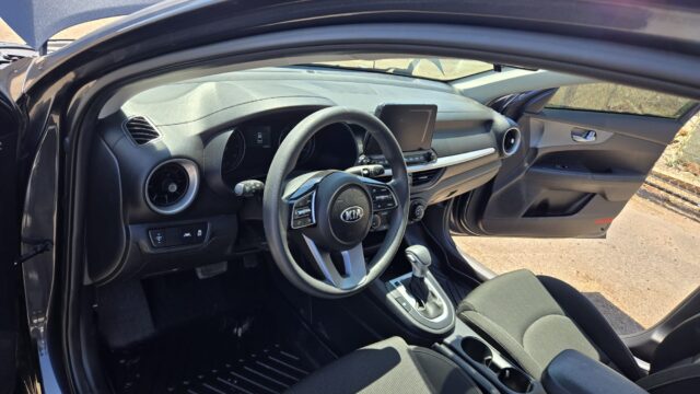 2021 Kia Forte with 39123 miles-6
