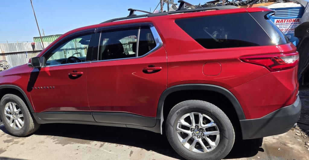 2021 chevy traverse LT with 43123miles-4